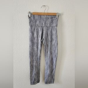 Lululemon Wunder Under Crop Luon Arrow Jacquard Battleship Silver Size 4